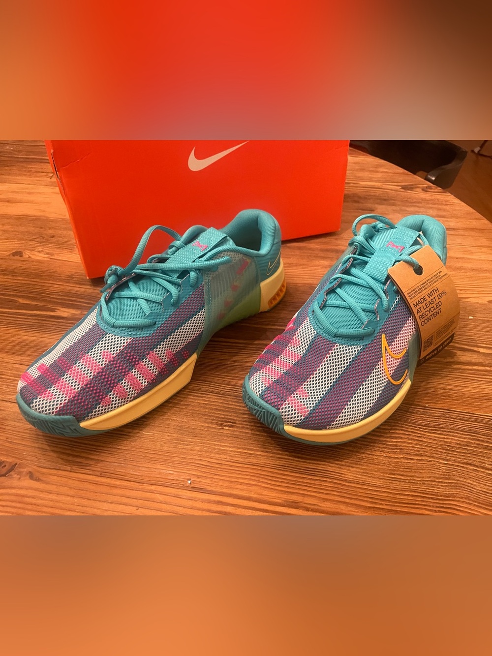 Nike Metcon 9 Amp in Dusty Cactus and Fierce Pink